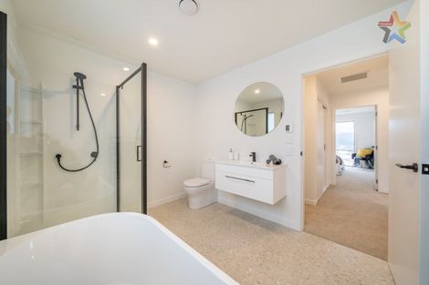 Photo of property in 9 Swain Grove, Riverstone Terraces, Upper Hutt, 5018