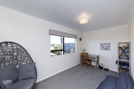 Photo of property in 5 Colorado Crescent, Milson, Palmerston North, 4414