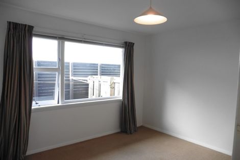 Photo of property in 4/111 Aikmans Road, Merivale, Christchurch, 8014