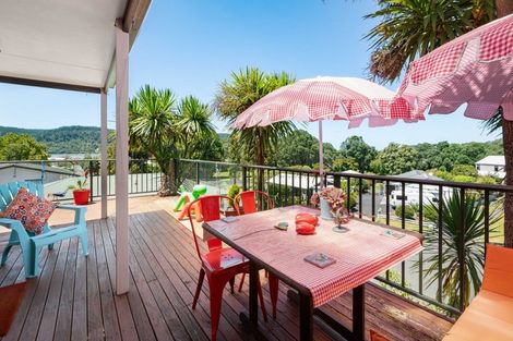 Photo of property in 111 Waireka Place, Whangamata, 3620