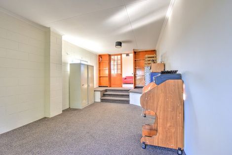 Photo of property in 6 Ontario Street, East Gore, Gore, 9710