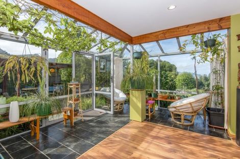 Photo of property in 8 Lachie Griffen Rise, Governors Bay, Lyttelton, 8971