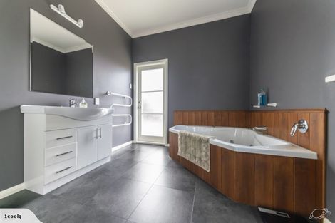 Photo of property in 2 Good Street, Matangi, Hamilton, 3284