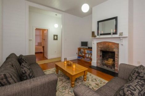 Photo of property in 3 Aorangi Terrace, Thorndon, Wellington, 6011