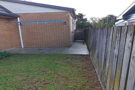 Photo of property in 3a Stevenson Road, Clarks Beach, 2122