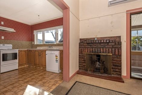 Photo of property in 12 Wellington Street, Te Hapara, Gisborne, 4010