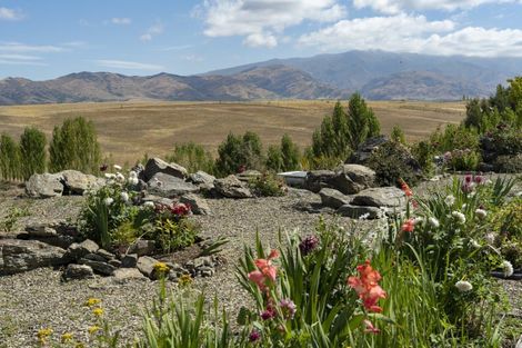 Photo of property in 105 Mcarthur Road, Springvale, Alexandra, 9391