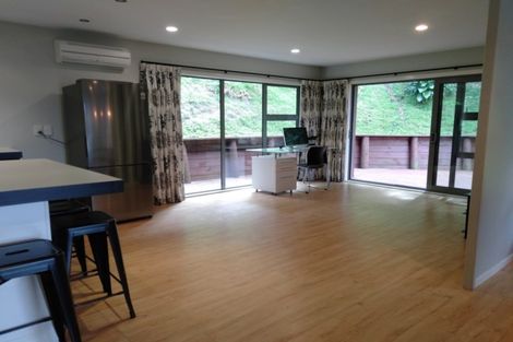 Photo of property in 17 Kennedy Place, Waikanae Beach, Waikanae, 5036