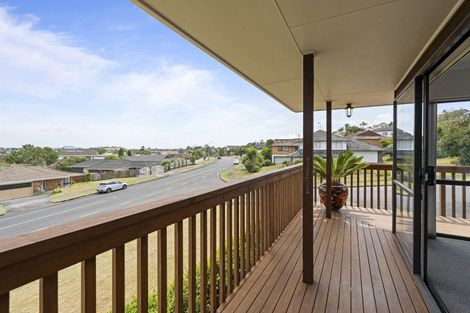 Photo of property in 70 Aberfeldy Avenue, Highland Park, Auckland, 2010