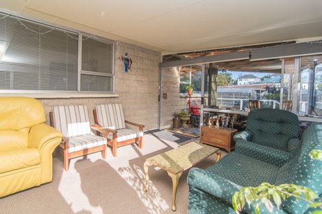 Photo of property in 6 Clyde Carr Crescent, Waimataitai, Timaru, 7910