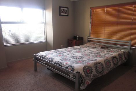 Photo of property in 22 Arrowsmith Drive, Clover Park, Auckland, 2019