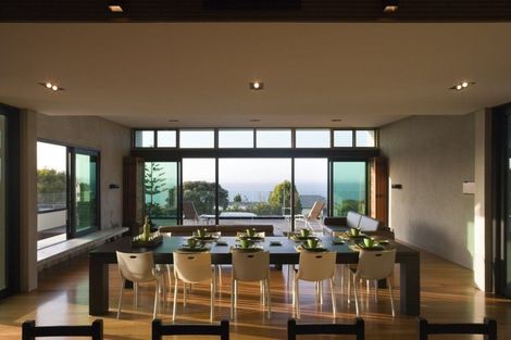 Photo of property in 51 Pacific Parade, Army Bay, Whangaparaoa, 0930