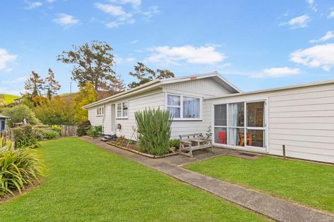 Photo of property in 30 Ruru Road, Taihape, 4720