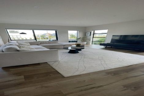 Photo of property in 4 Tahingamanu Road, Hobsonville, Auckland, 0616