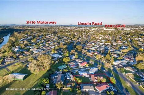 Photo of property in 100 Universal Drive, Henderson, Auckland, 0610