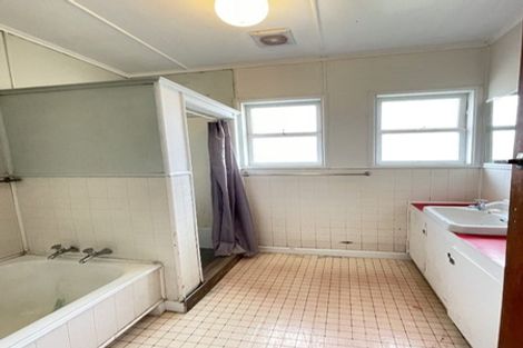 Photo of property in 6 Beatty Road, Pukekohe, 2120