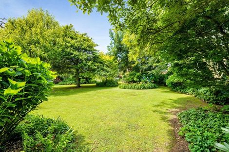 Photo of property in 37 Flint Road West, Stratford, 4332