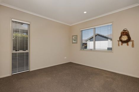 Photo of property in 16 Bridgewater Way, Pyes Pa, Tauranga, 3112