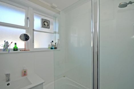 Photo of property in 76 Gordon Street, Avalon, Lower Hutt, 5011