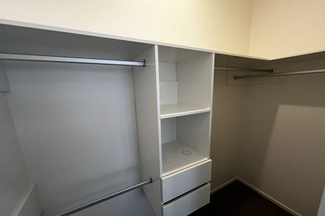 Photo of property in 1/21 Newham Place, Henderson, Auckland, 0612