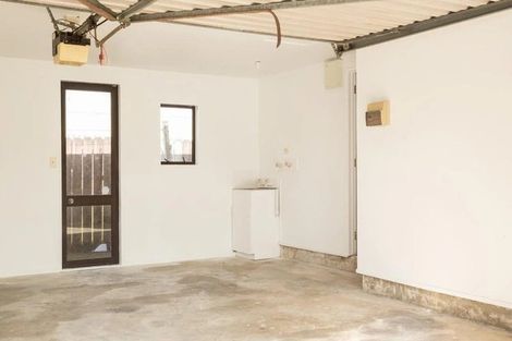 Photo of property in 372 Swanson Road, Ranui, Auckland, 0612