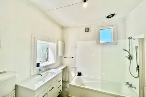 Photo of property in 68 Mcgrath Street, Napier South, Napier, 4110