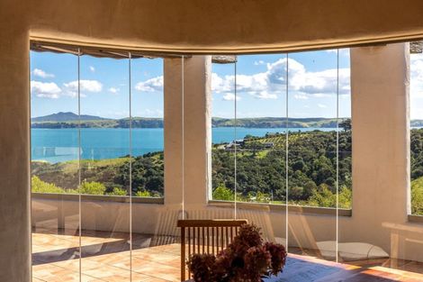 Photo of property in 110 Delamore Drive, Oneroa, Waiheke Island, 1081