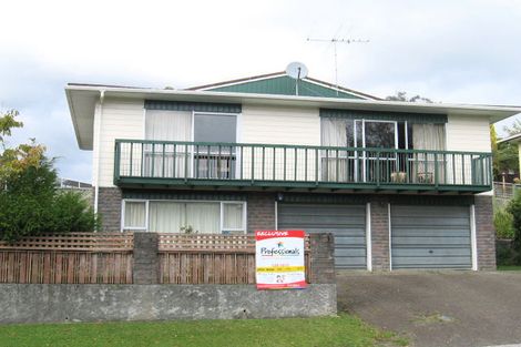 Photo of property in 3 Kurth Crescent, Silverstream, Upper Hutt, 5019