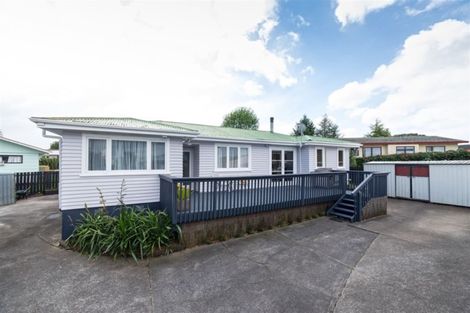Photo of property in 23a Riserra Drive, Ranui, Auckland, 0612