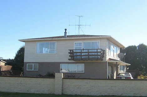 Photo of property in 71 Norfolk Crescent, Otaki Beach, Otaki, 5512