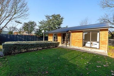 Photo of property in 52a Vivian Street, Burwood, Christchurch, 8083