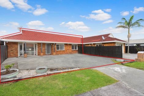 Photo of property in 2 Tullis Place, Burswood, Auckland, 2013