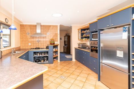 Photo of property in 25 Limousin Place, Grandview Heights, Hamilton, 3200