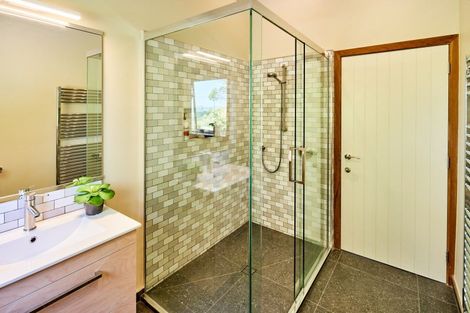 Photo of property in 343 Takapu Road, Takapu Valley, Wellington, 5028