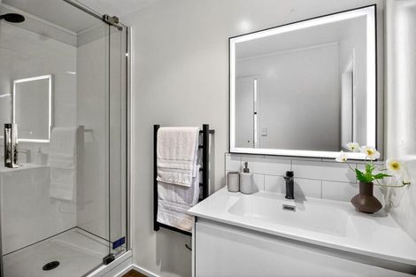 Photo of property in 14/16 Mahara Avenue, Birkenhead, Auckland, 0626