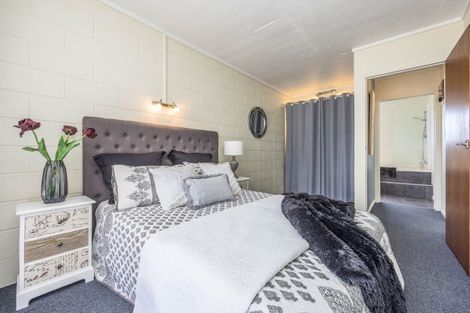 Photo of property in 5/19a Verbena Road, Birkdale, Auckland, 0626