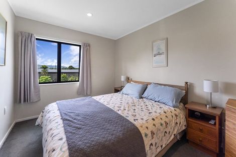 Photo of property in 128 Rahui Road, Otaki, 5512