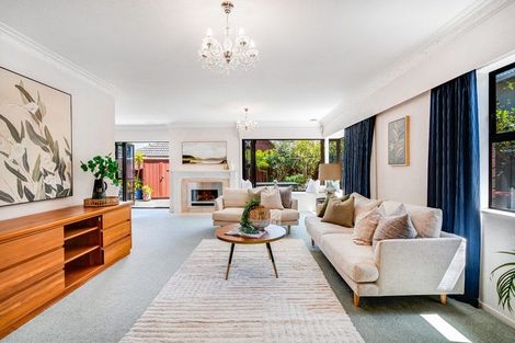 Photo of property in 75 Totara Crescent, Woburn, Lower Hutt, 5011