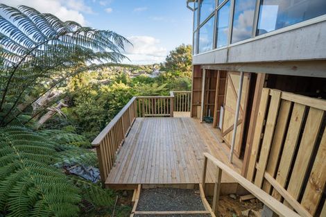 Photo of property in 2/829 East Coast Road, Northcross, Auckland, 0630