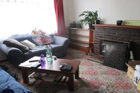 Photo of property in 29-31 Rangitira Avenue, Palmerston North, 4414