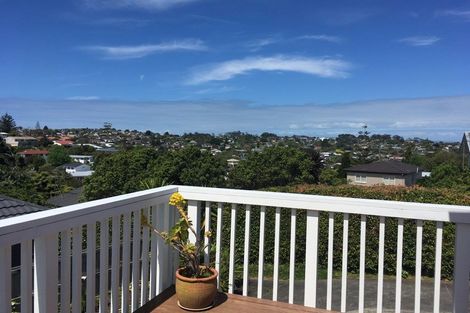 Photo of property in 1/34 Sycamore Drive, Sunnynook, Auckland, 0620