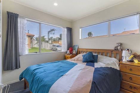 Photo of property in 31 Carlas Way, Ranui, Auckland, 0612