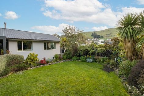 Photo of property in 2 Harbour View Terrace, Cass Bay, Lyttelton, 8082