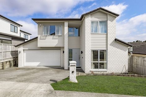 Photo of property in 3 Veneta Close, Flat Bush, Auckland, 2019