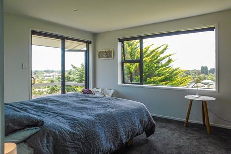 Photo of property in 2 View Terrace, Huntsbury, Christchurch, 8022