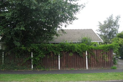 Photo of property in 1/2 Haslam Crescent, Hoon Hay, Christchurch, 8025