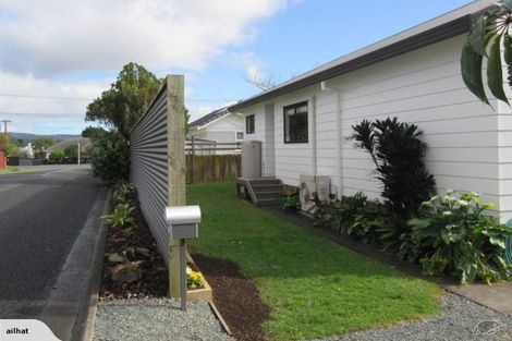 Photo of property in 2/24 Rosier Road, Glen Eden, Auckland, 0602
