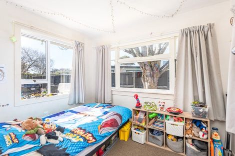 Photo of property in 12 Tavendale Place, St Albans, Christchurch, 8052