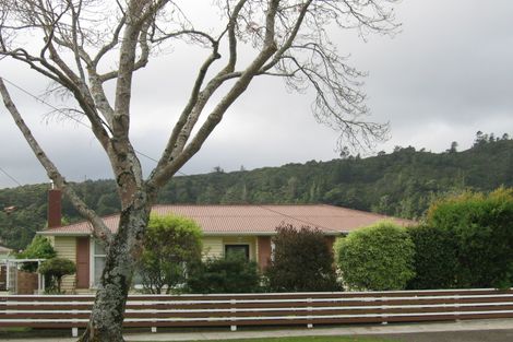 Photo of property in 337 George Street, Stokes Valley, Lower Hutt, 5019