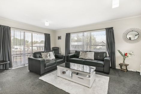 Photo of property in 2/79 Clark Road, Pahurehure, Papakura, 2113